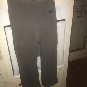 Patagonia women Grey capris/North Face Grey Sweat